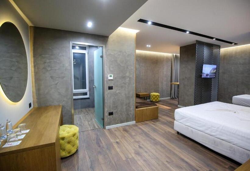 חדר סטנדרט לשלושה, Ap Hotel Boutique