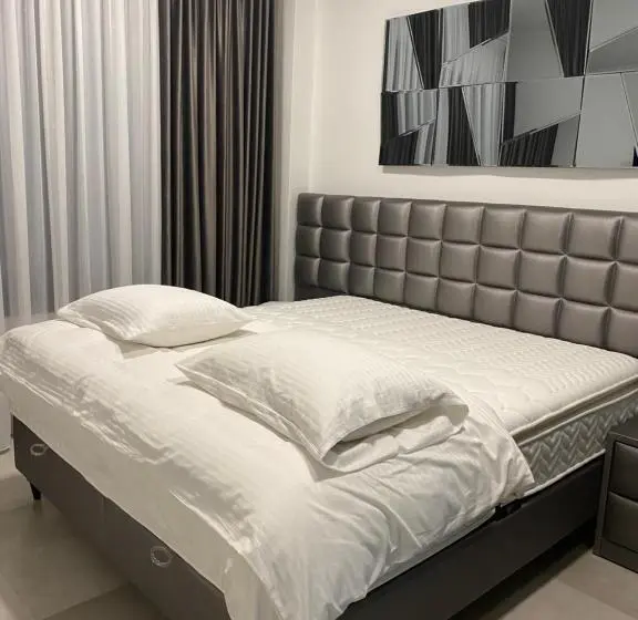 テラス付き1ベッドルームアパートメント, Enjoy Life Apartments