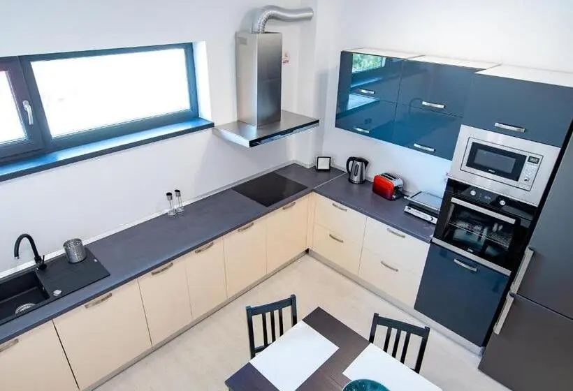 バルコニー付き1ベッドルームアパートメント, Enjoy Life Apartments