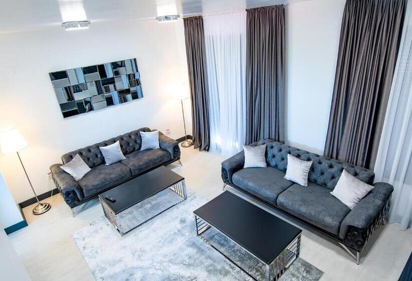 Апартаменты 1 Спальня с Балконом, Enjoy Life Apartments