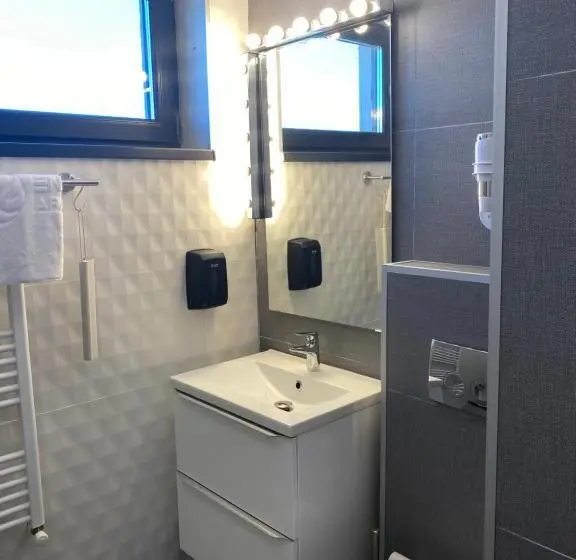 2ベッドルームアパートメント, Enjoy Life Apartments