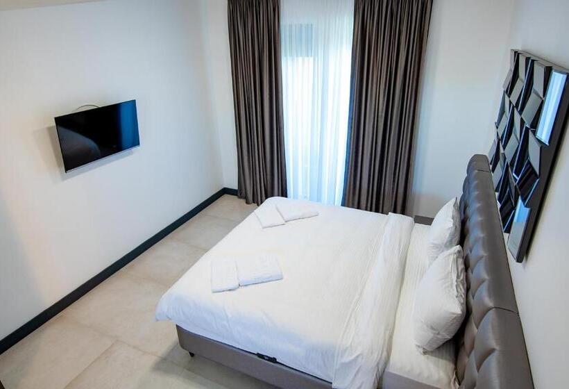 Апартаменты 2 Спальни, Enjoy Life Apartments