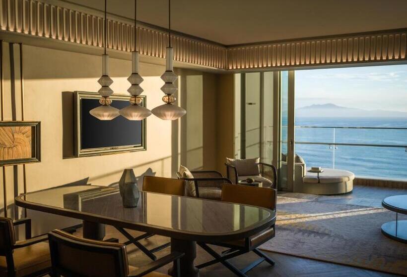 سوئیت اجرایی با چشمانداز دریا, Hoiana  And Suites