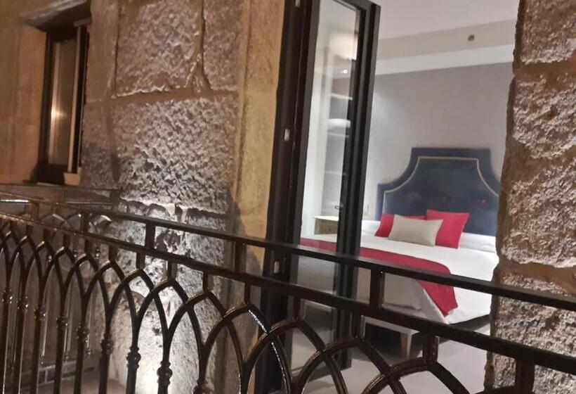 غرفة قياسية مزوَّدة بشُرفة, Solpor Do Coído