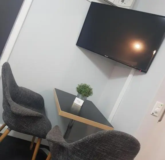 デラックスルーム, Port Pirie Accommodation And Apartments