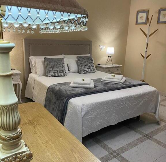 Quarto Estandar, Casa De Huéspedes Vecinodecerbantes