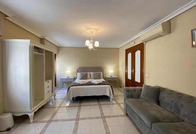 4인용 스탠다드 룸, Casa De Huéspedes Vecinodecerbantes