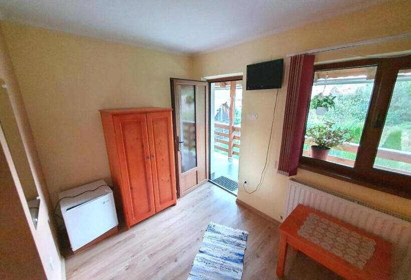 חדר משפחתי, Casa Monika Ciocarliei