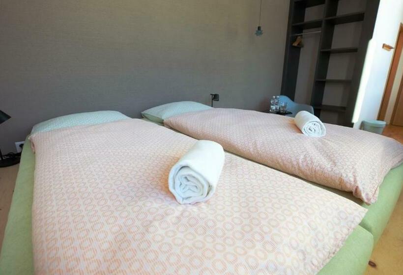 חדר סטנדרט יחיד, Wellnesshostel3000