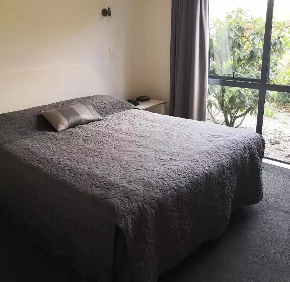1ベッドルームアパートメント, Annabelle Court Motel