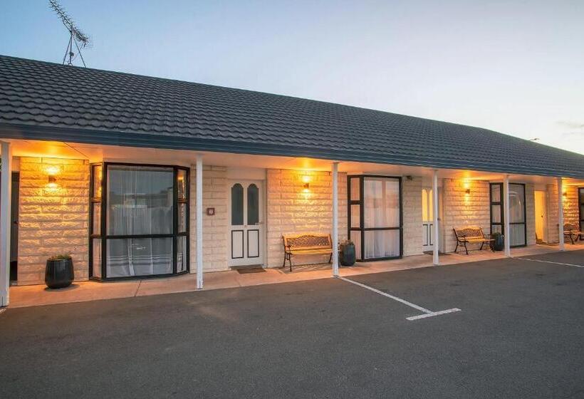 Апартаменты 1 Спальня, Coronation Park Motels