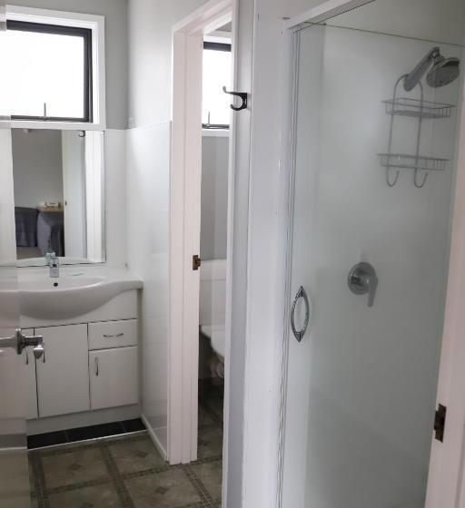 Апартаменты 1 Спальня, Coronation Park Motels