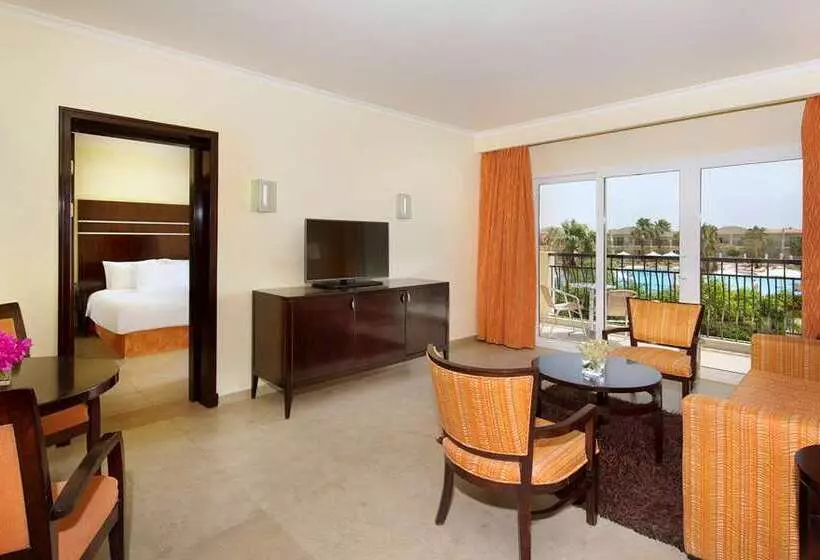 プールビュースイート, DoubleTree by Hilton Sharm El Sheikh - Sharm Bay