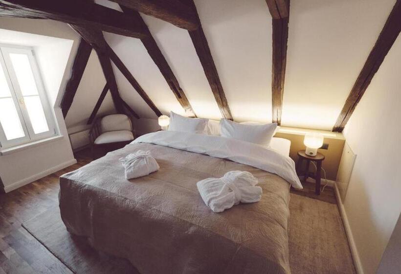 اتاق لوکس با چشم‌انداز, Domus Balthasar Boutique