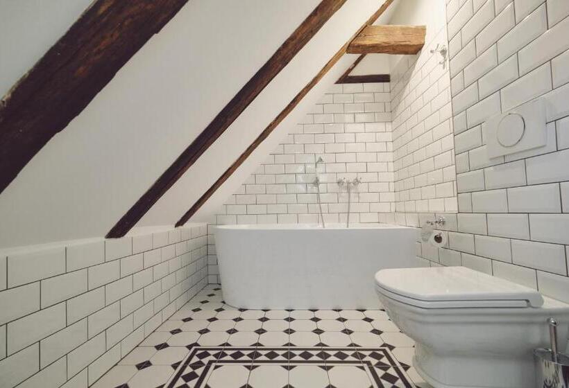 اتاق لوکس با چشم‌انداز, Domus Balthasar Boutique