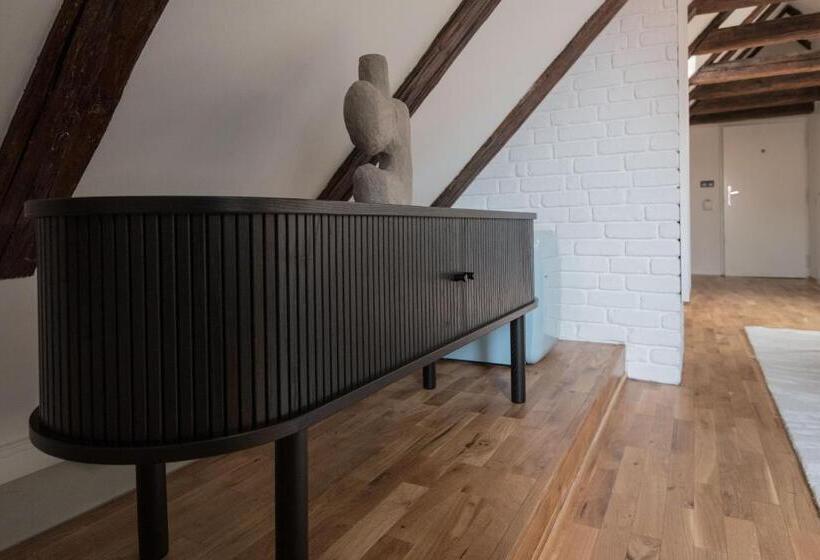 اتاق لوکس, Domus Balthasar Boutique