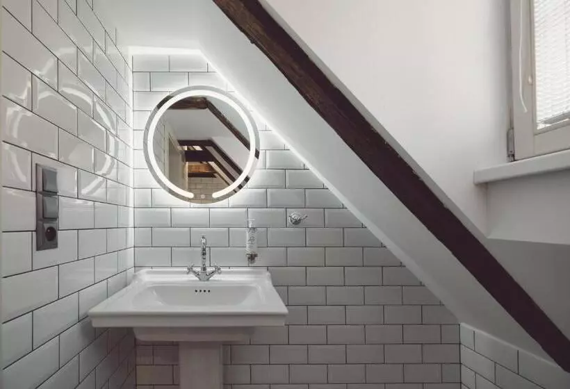 اتاق لوکس با چشم‌انداز, Domus Balthasar Boutique
