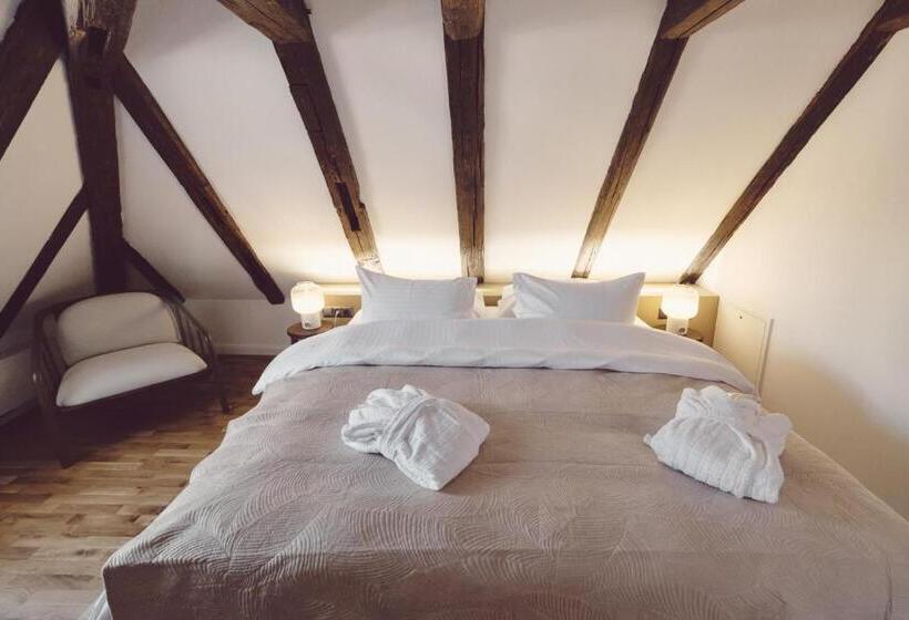 اتاق لوکس با چشم‌انداز, Domus Balthasar Boutique