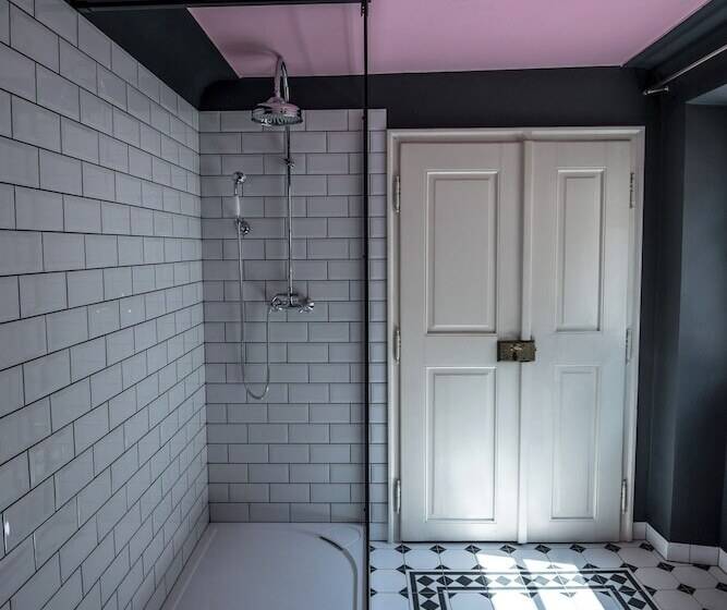 اتاق لوکس, Domus Balthasar Boutique