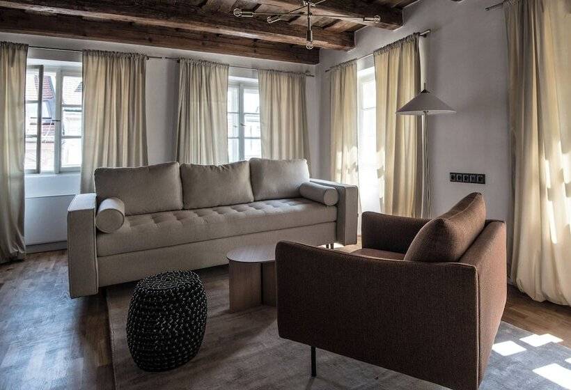 اتاق لوکس, Domus Balthasar Boutique