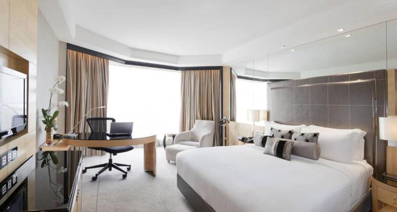 Номер Клуб, Dorsett Grand Subang