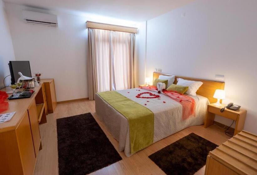 غرفة رومانسية, Eurosol Alcanena