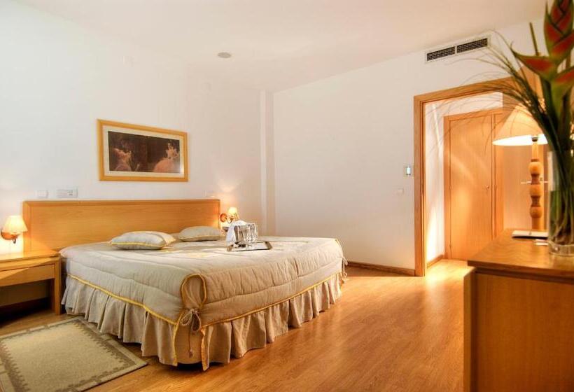 جناح, Eurosol Alcanena