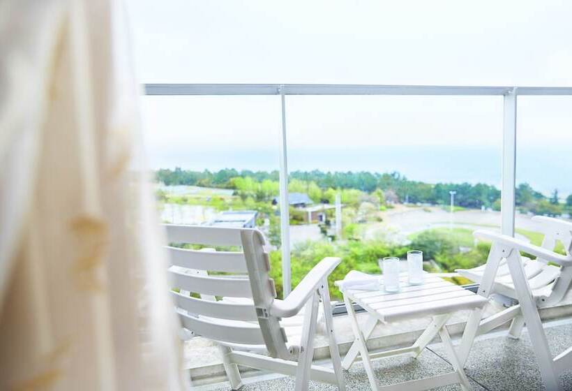 スーペリアールーム, Grand Nikko Awaji