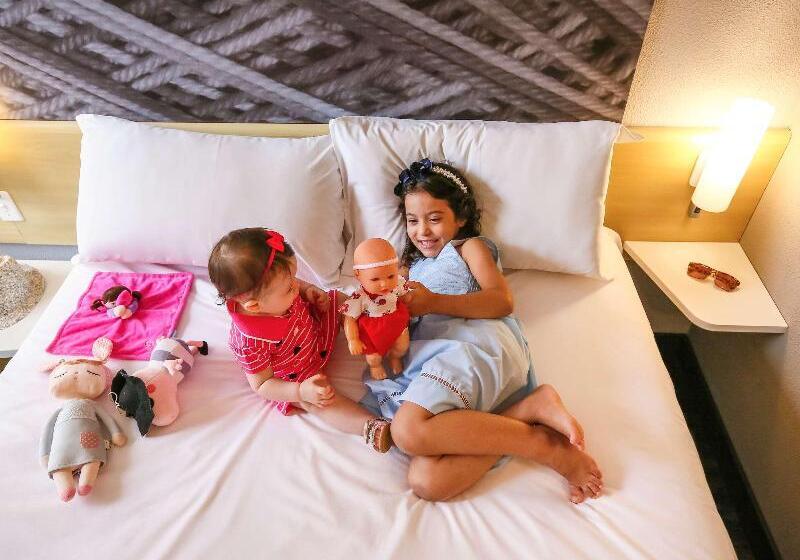 חדר סטנדרט, Ibis Maringa