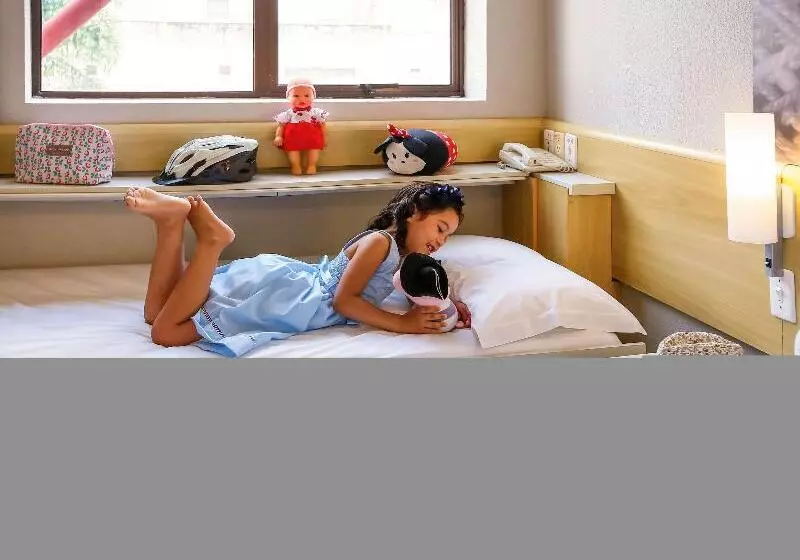 اتاق استاندارد, Ibis Maringa