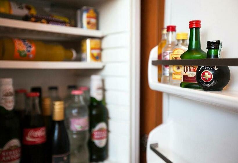 اتاق سوپریور با چشمانداز باغ, Mediterran