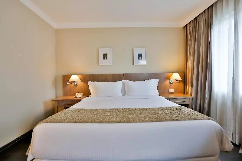 اتاق لوکس, Park Inn By Radisson Berrini