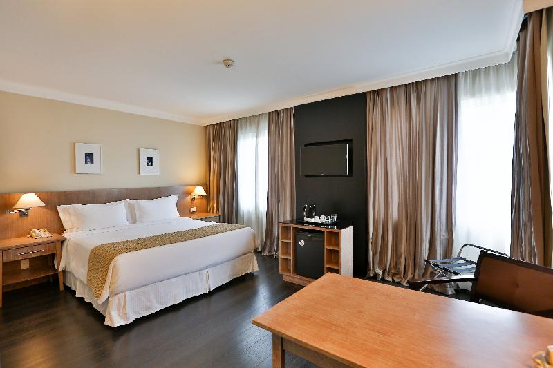 اتاق لوکس, Park Inn By Radisson Berrini