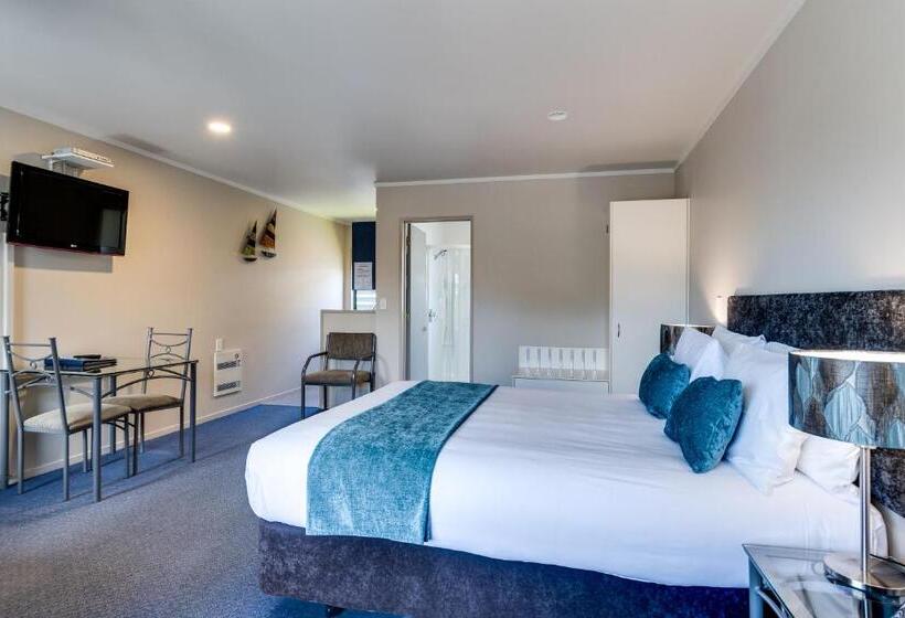 إستوديو قياسى, Portmans Motor Lodge