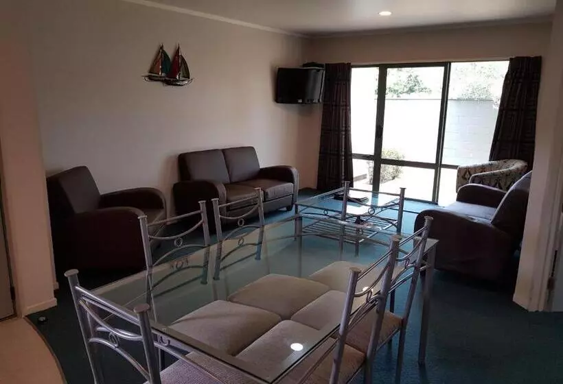 １ベッドルームのスーペリアアパートメント, Portmans Motor Lodge