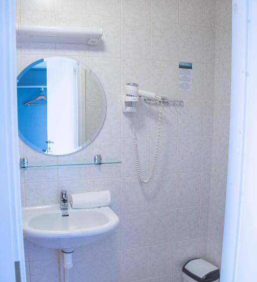 اتاق عادی, Promenaadi