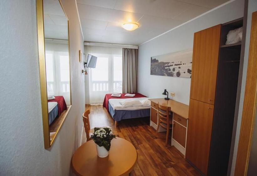 اتاق عادی, Promenaadi