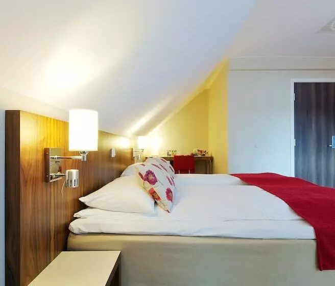 اتاق سوپریور, Quality Hotel Grand Kristiansund