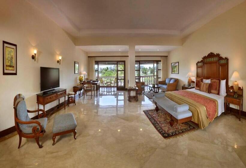 סוויטה דלוקס, The Lalit Golf & Spa Resort Goa