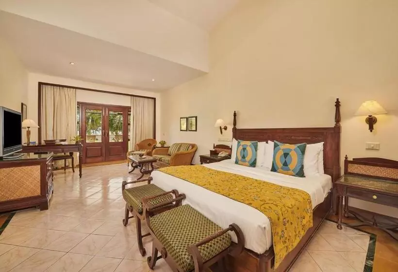 オーシャンビュースイート, The Lalit Golf & Spa Resort Goa