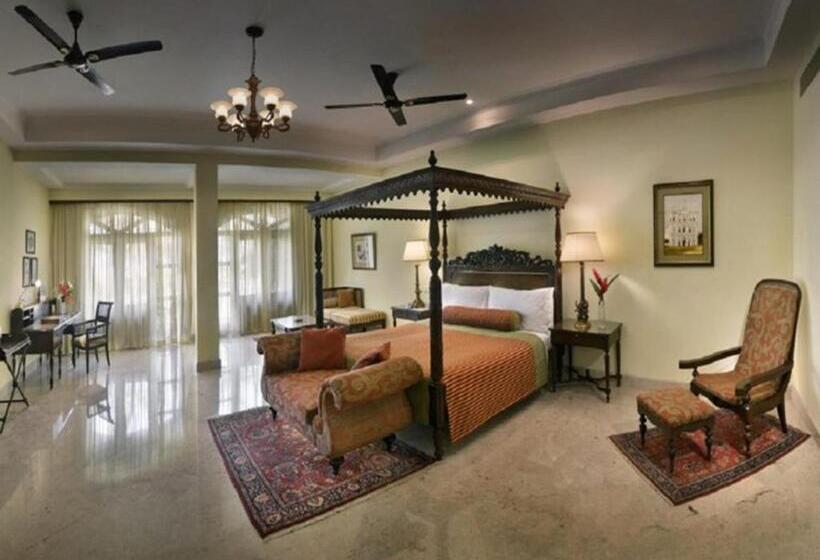 جناح, The Lalit Golf & Spa Resort Goa