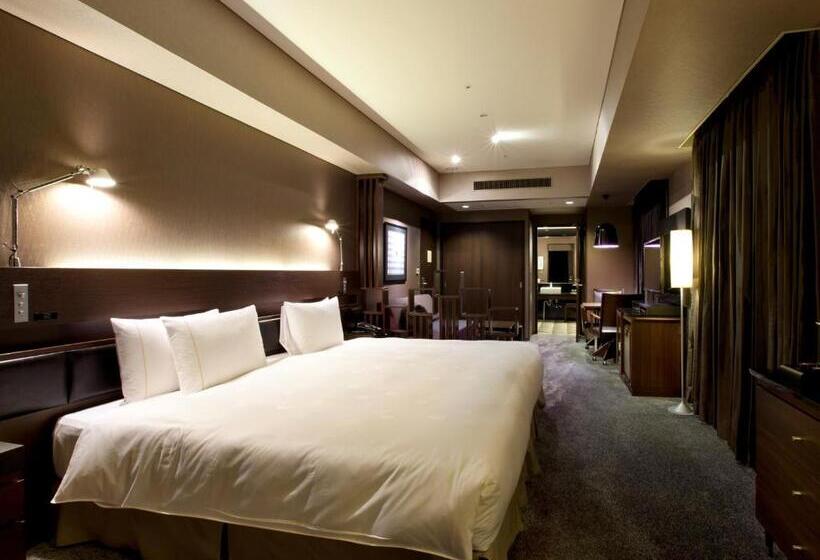 스탠다드 룸 킹사이즈 침대, The Royal Park Hotel Iconic Tokyo Shiodome