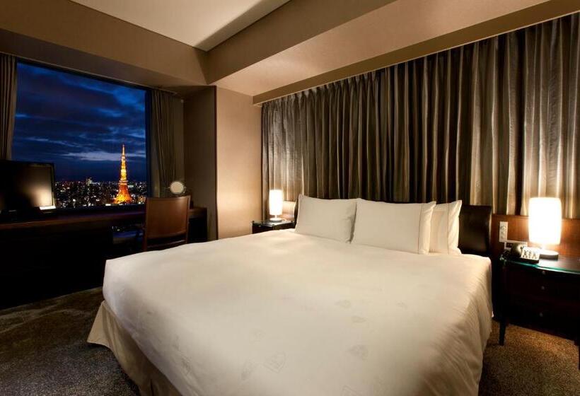 주니어 스위트 킹사이즈 침대, The Royal Park Hotel Iconic Tokyo Shiodome