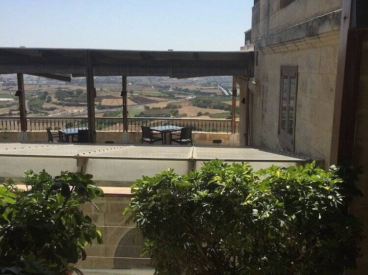 اتاق لوکس با چشم‌انداز, The Xara Palace Relais & Chateaux