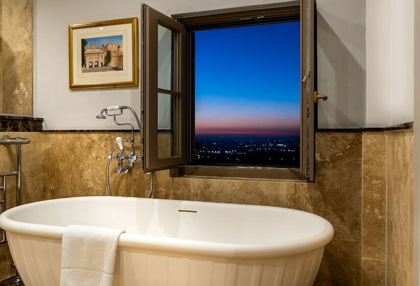 سوییت اجرایی, The Xara Palace Relais & Chateaux