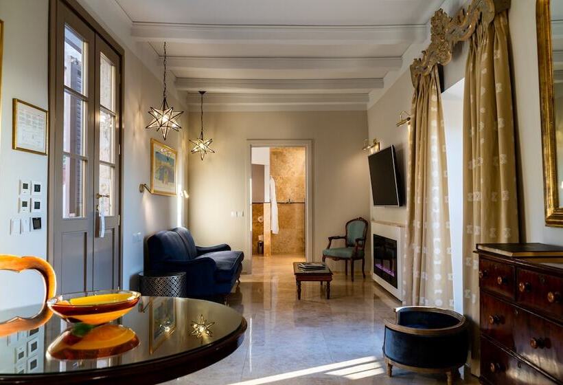 سوییت اجرایی, The Xara Palace Relais & Chateaux