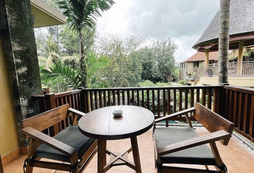 Номер Deluxe Вид на Бассейн, Villa Sonia Ubud
