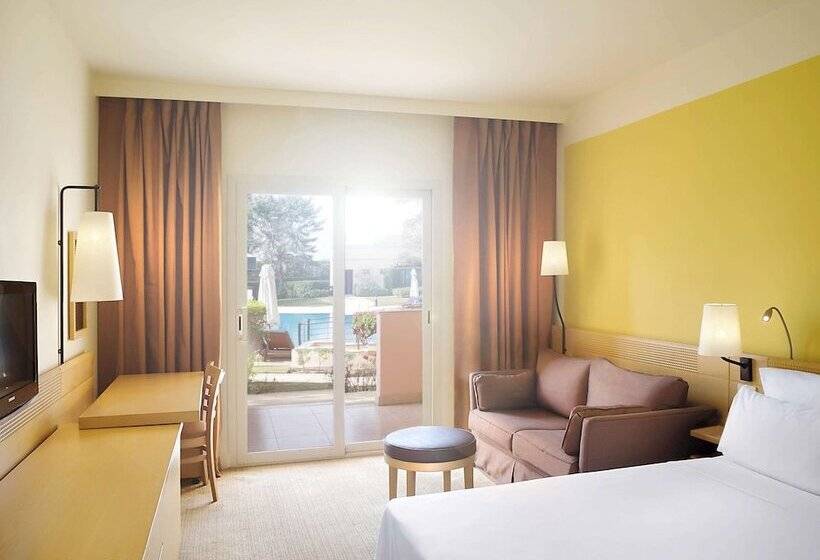 اتاق سوپریور با بالکن, Novotel Cairo 6th Of October