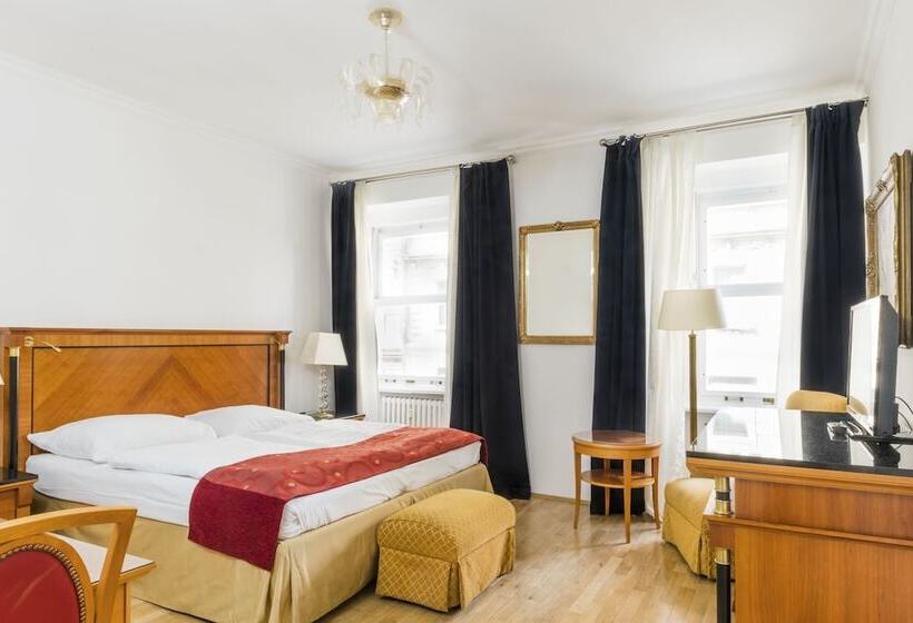 اتاق خانوادگی, Bologna