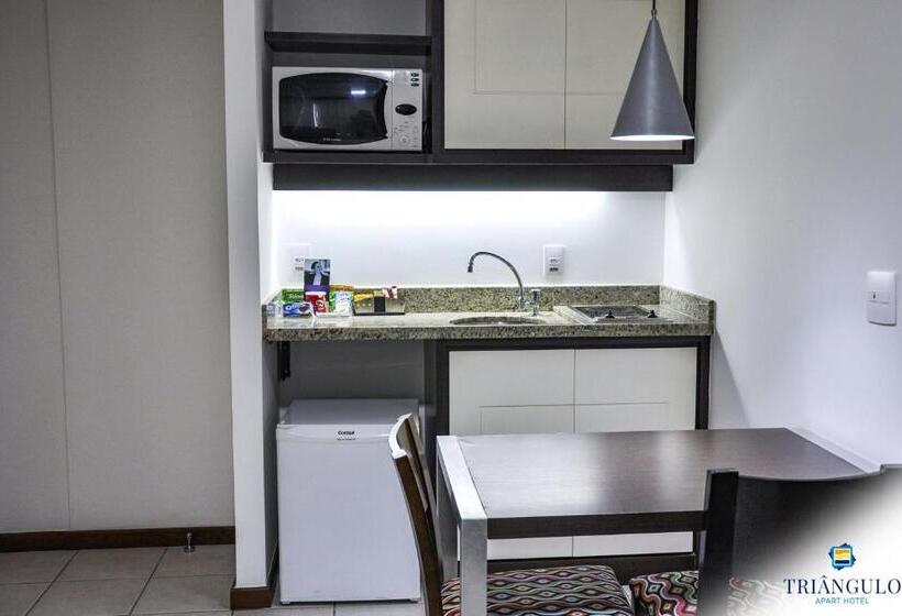 חדר סטנדרט, Triangulo Apart